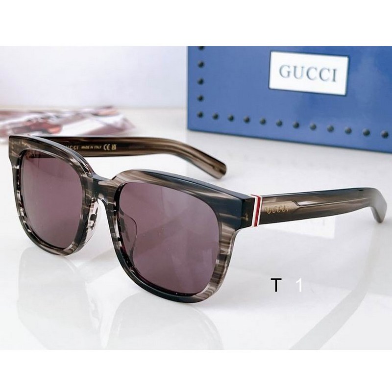 Gucci Sunglasses 585